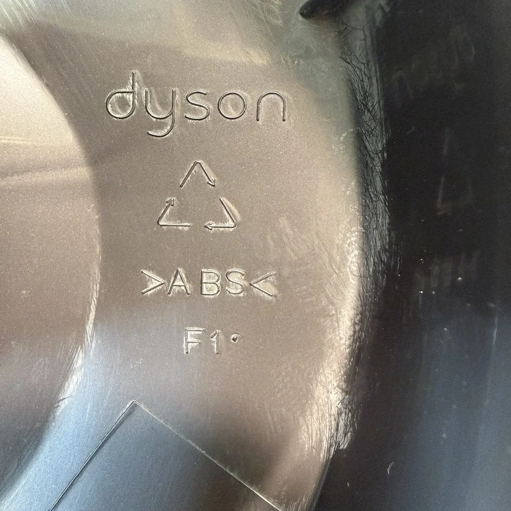 Dyson dc33 vacuum